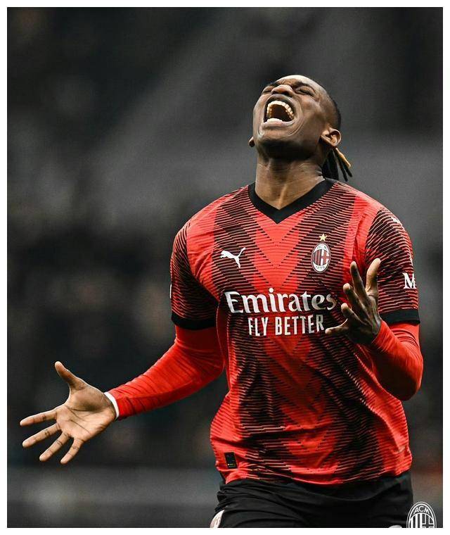 爱游戏-冲刺阶段体能课后，莱比锡迎来里程碑备战欧联，质疑声仍在，身体对抗强度拉满的简单介绍